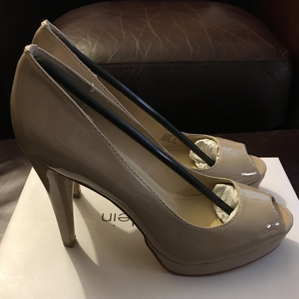 Calvin Klein Peep-toe platform patent leather shoes - EUC